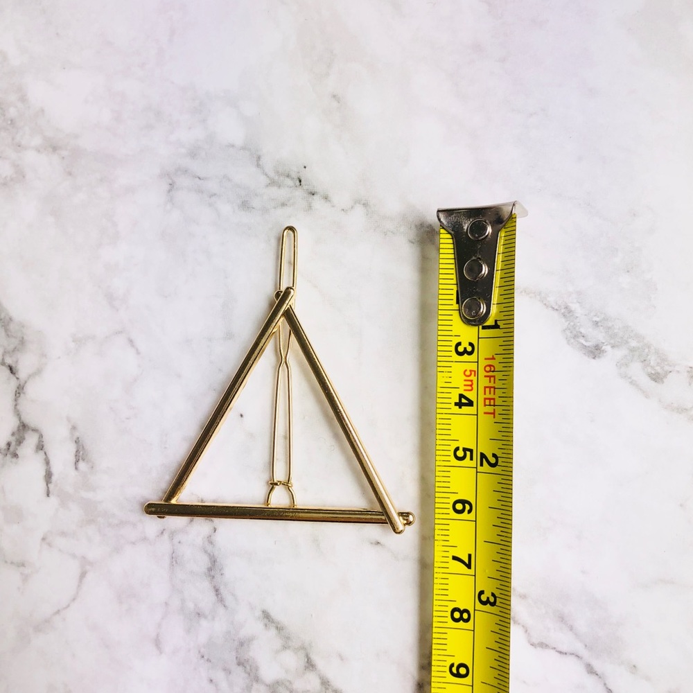 New! Gold Triangle Hair Clip Hair Pin Barrette - Picture 5 of 5